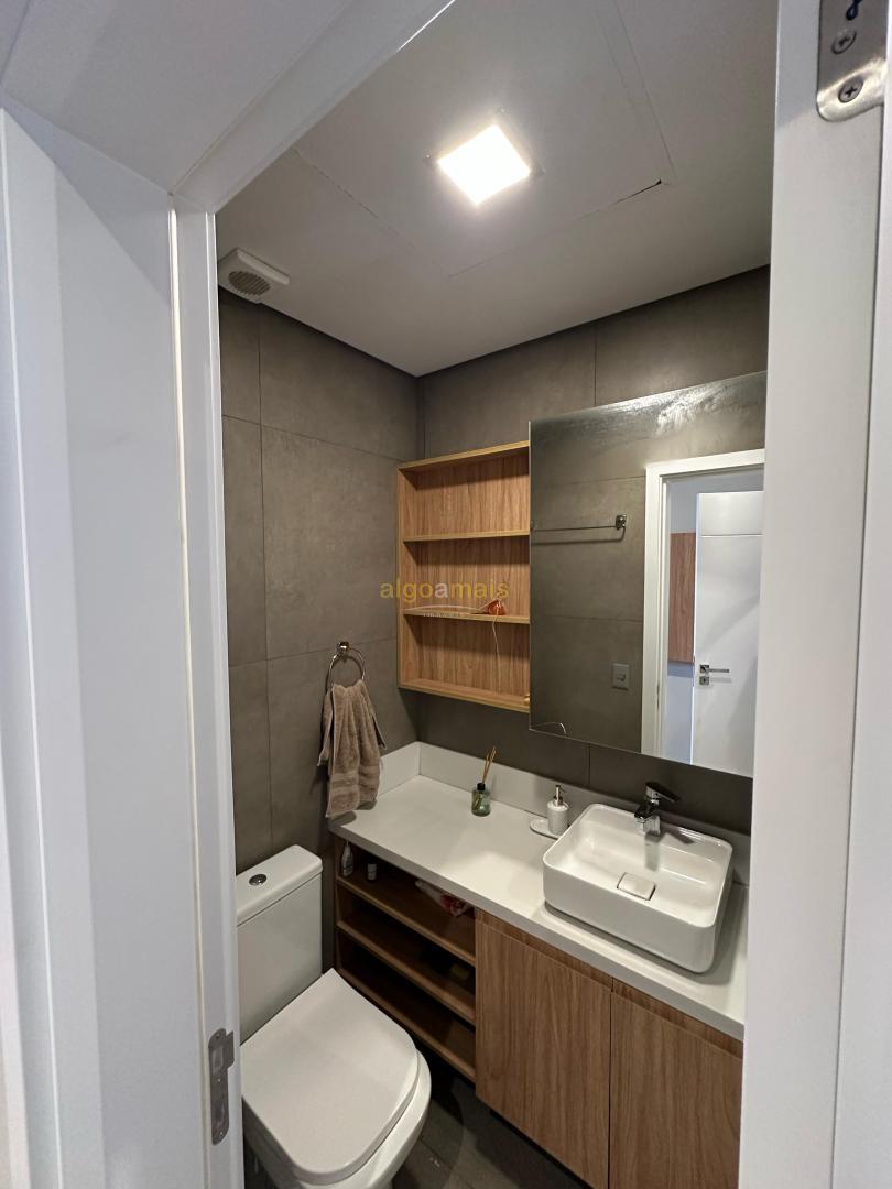 Apartamento à venda com 2 quartos, 72m² - Foto 8