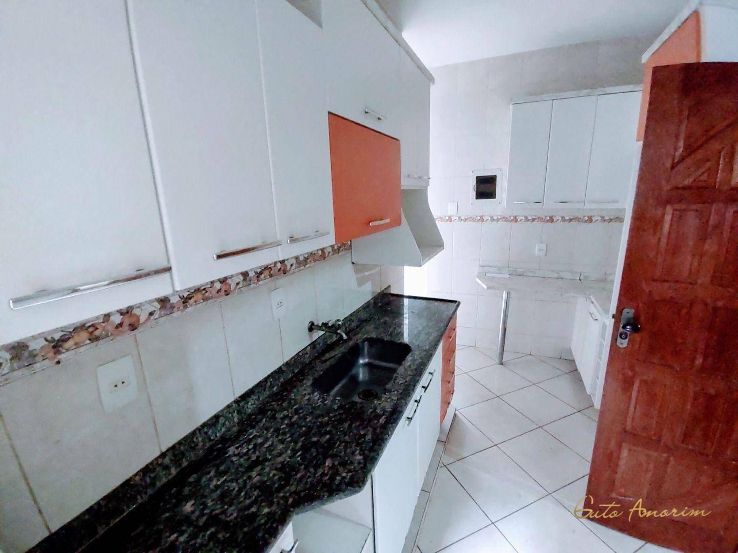 Apartamento para alugar com 2 quartos, 68m² - Foto 15