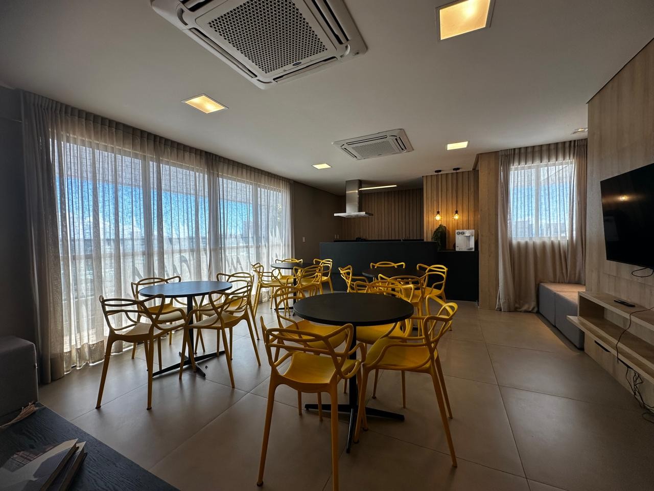 Apartamento à venda com 3 quartos, 80m² - Foto 10
