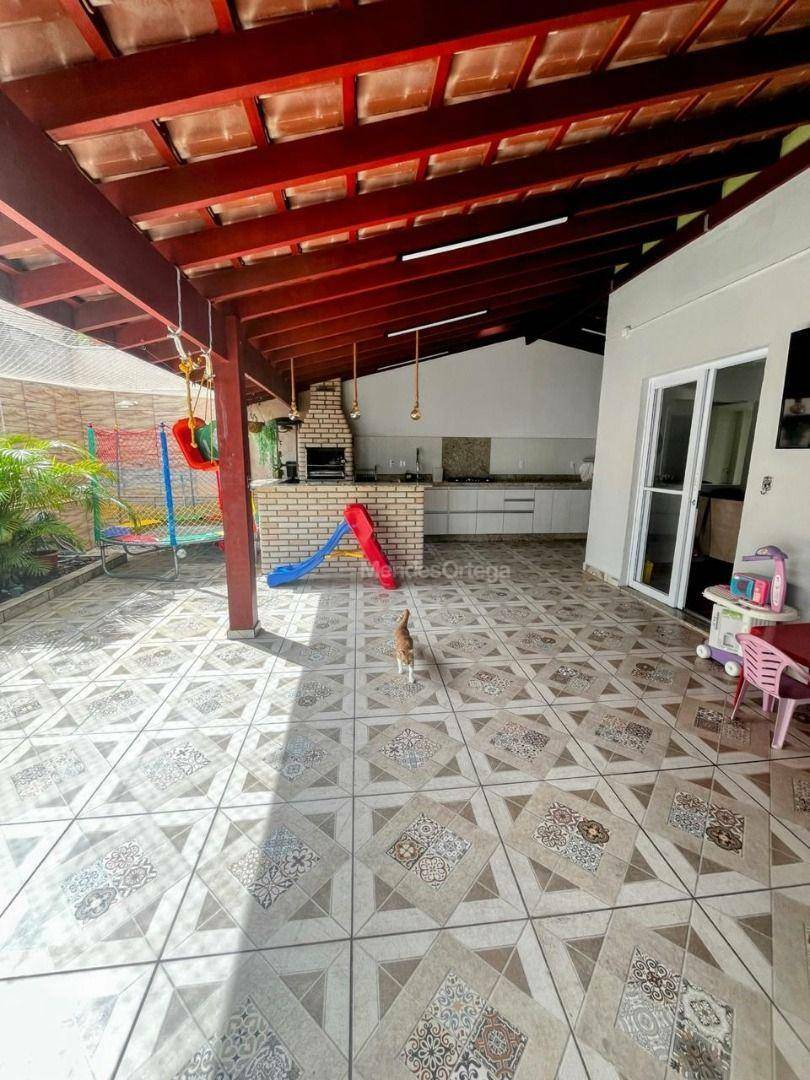 Casa de Condomínio à venda com 3 quartos, 132m² - Foto 9