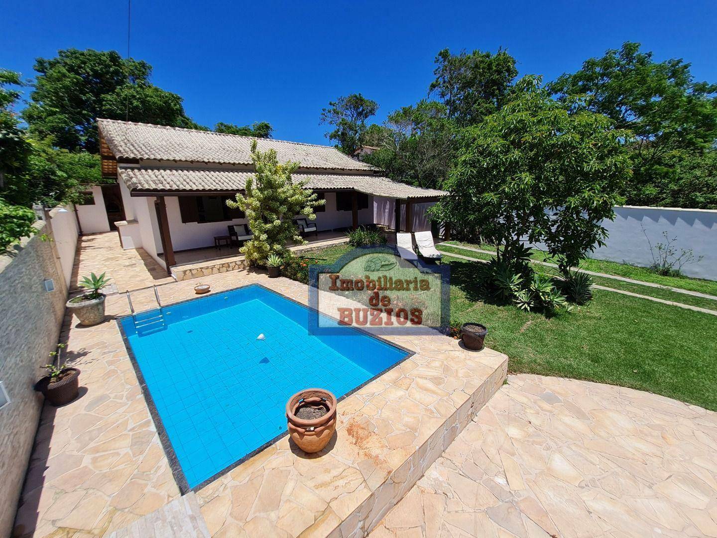 Casa de Condomínio à venda com 4 quartos, 120m² - Foto 1