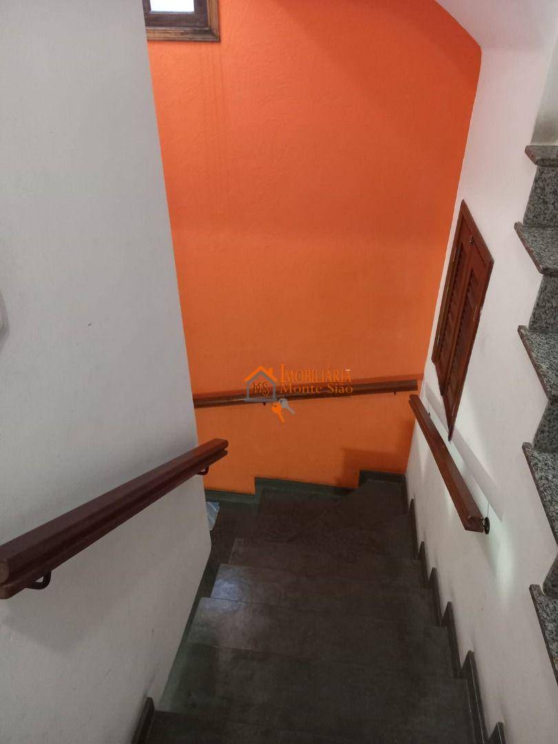 Sobrado à venda com 3 quartos, 191m² - Foto 13