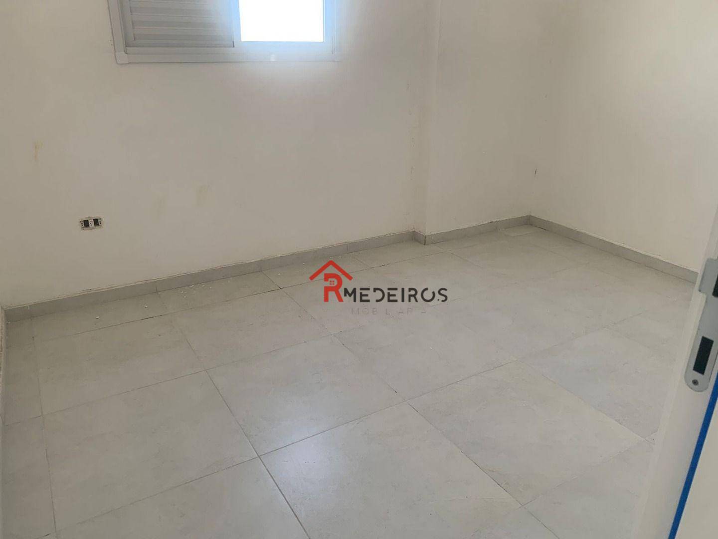 Apartamento à venda com 1 quarto, 80m² - Foto 12