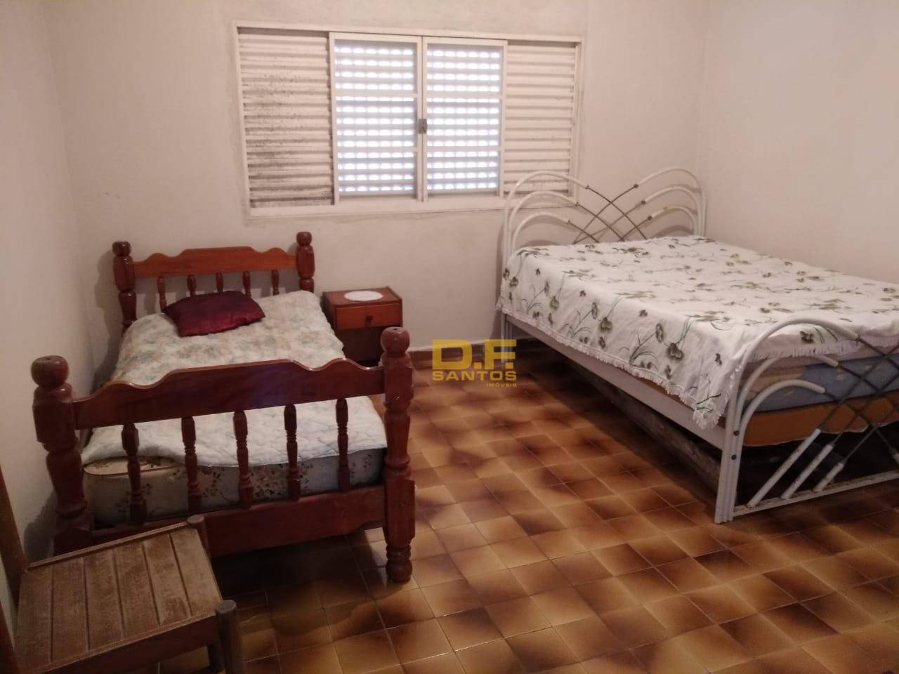 Casa à venda com 2 quartos, 100m² - Foto 6