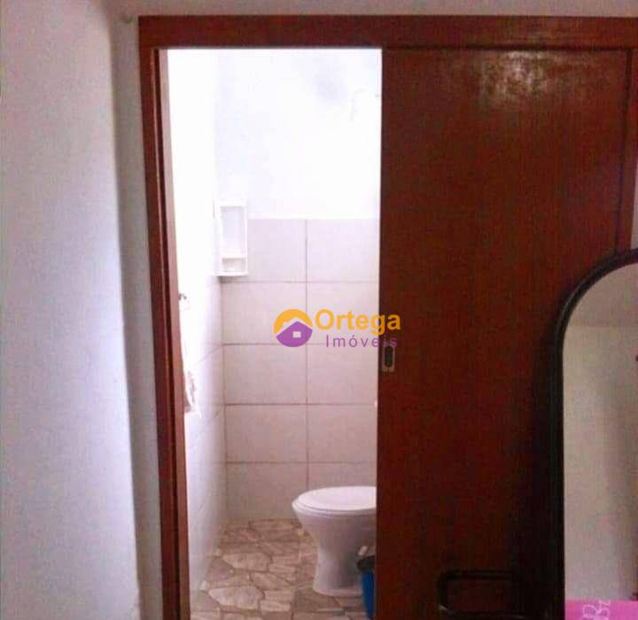 Casa à venda com 2 quartos, 90m² - Foto 17