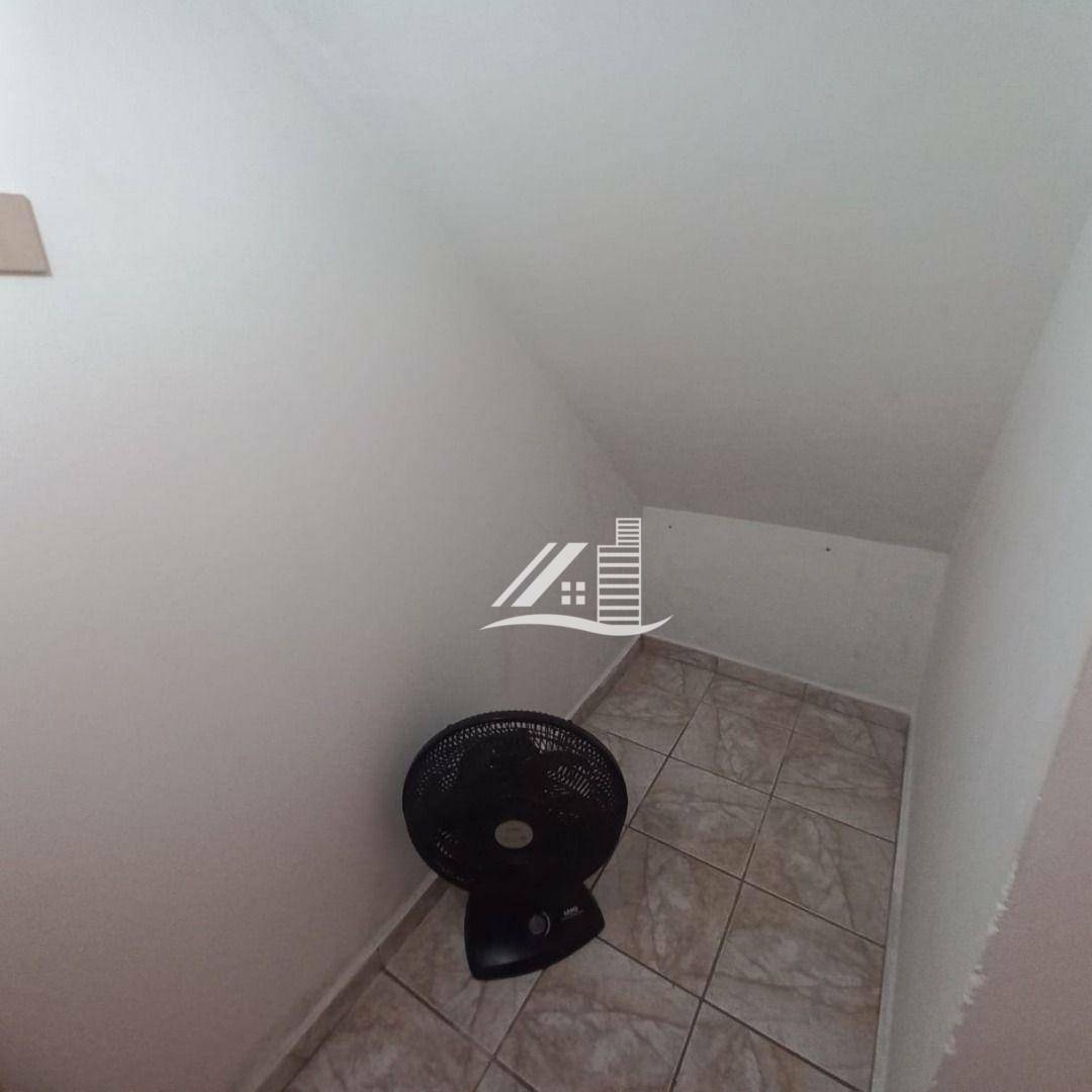 Sobrado à venda com 3 quartos, 177m² - Foto 32