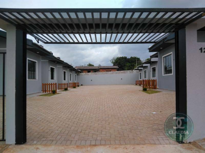 Casa à venda com 2 quartos, 46m² - Foto 9