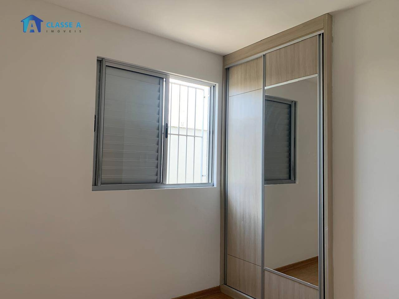 Apartamento à venda com 4 quartos, 200m² - Foto 8