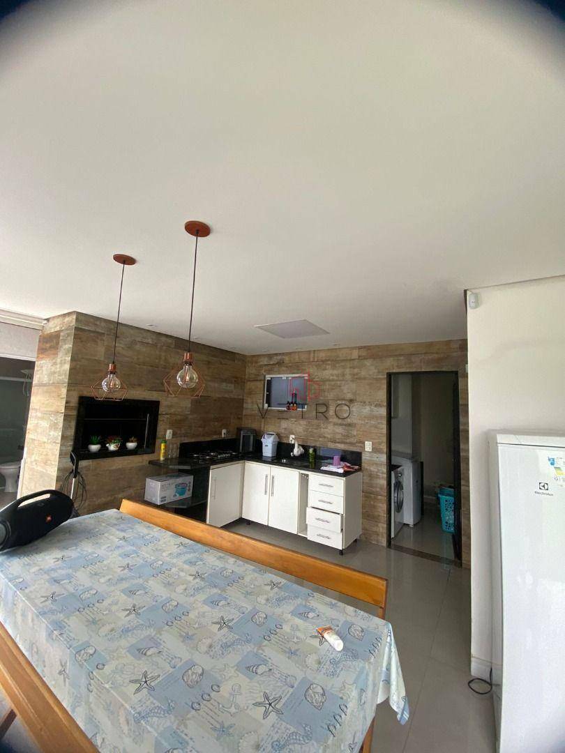 Casa à venda com 3 quartos, 300m² - Foto 11