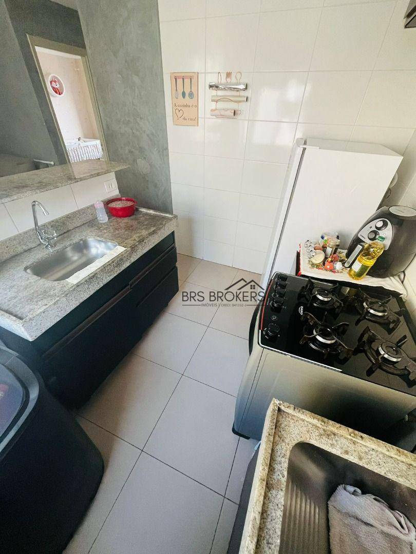 Apartamento à venda com 2 quartos, 38m² - Foto 15