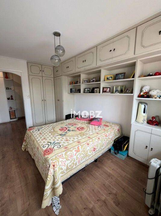 Apartamento à venda com 3 quartos, 200m² - Foto 20