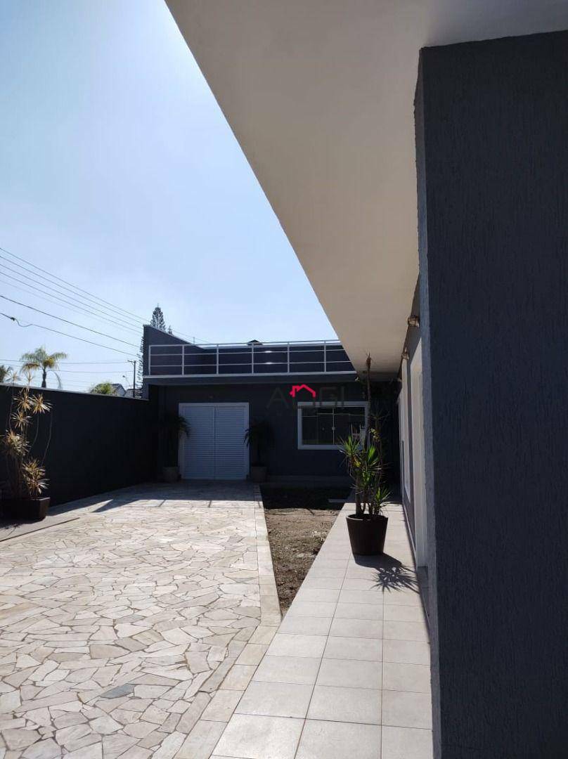 Casa à venda com 4 quartos, 186m² - Foto 9