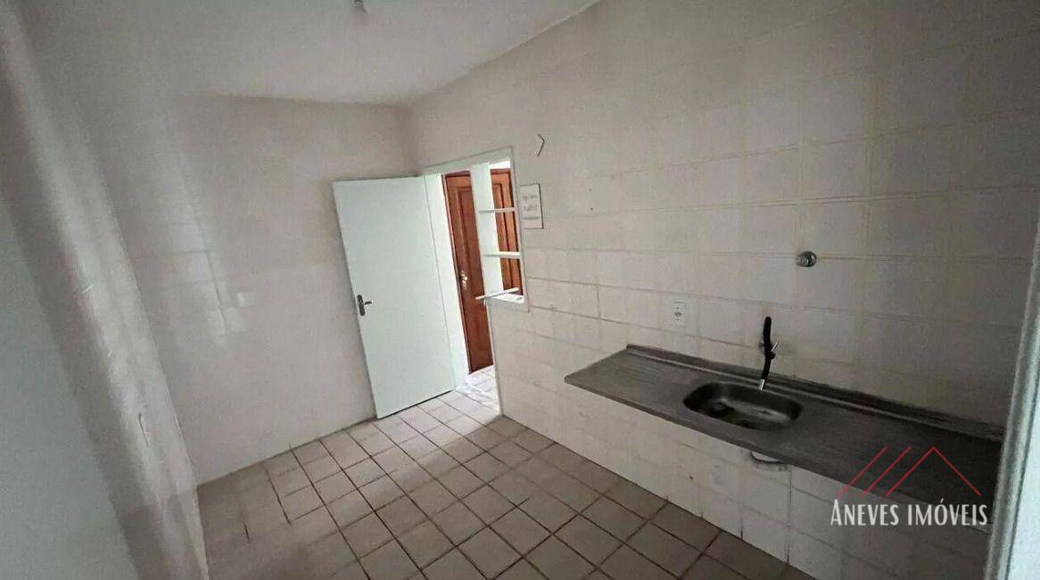 Apartamento à venda com 3 quartos, 112m² - Foto 13