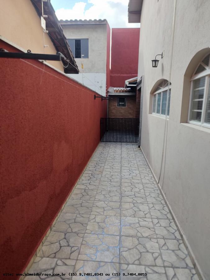 Casa à venda com 3 quartos, 200m² - Foto 12