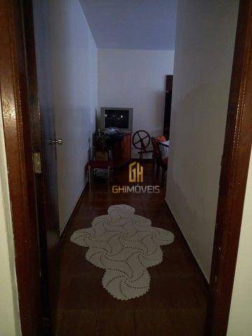 Apartamento à venda com 3 quartos, 137m² - Foto 12