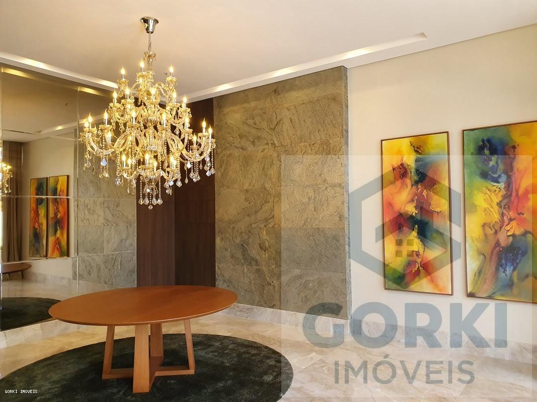 Apartamento à venda com 3 quartos, 162m² - Foto 3