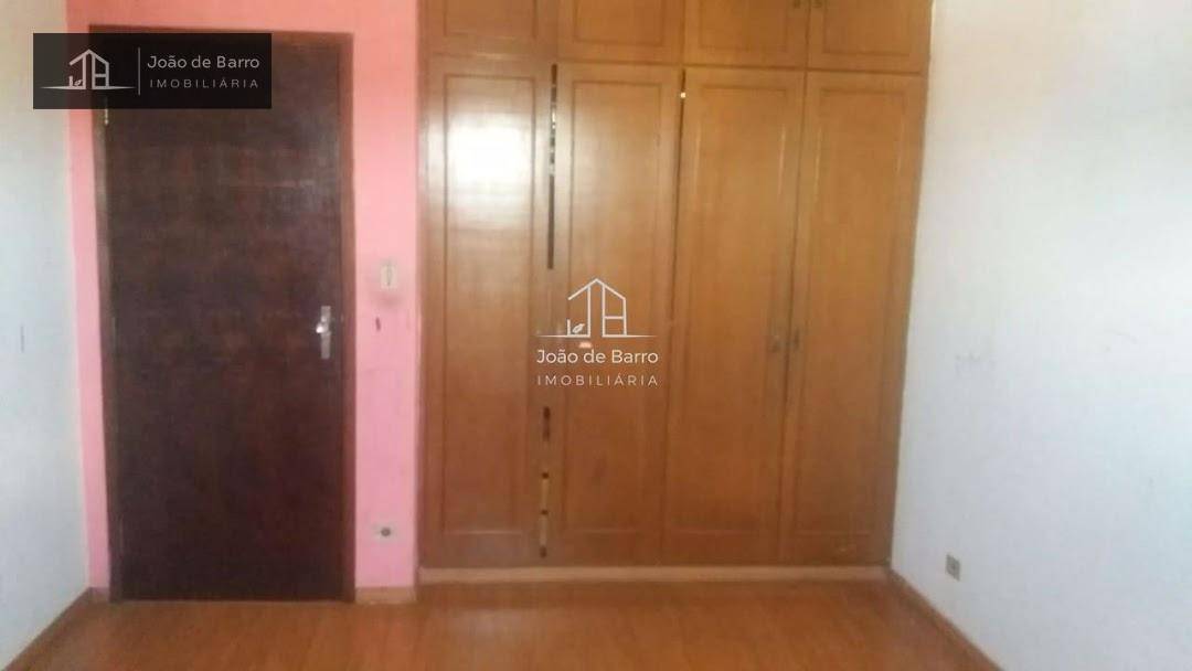 Sobrado à venda com 5 quartos, 228m² - Foto 15