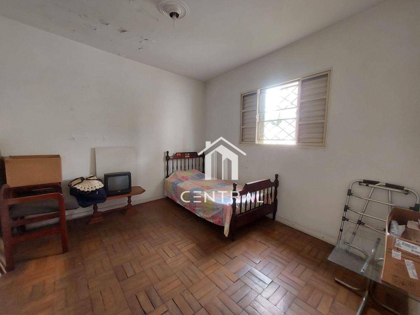 Casa à venda com 3 quartos, 120m² - Foto 2