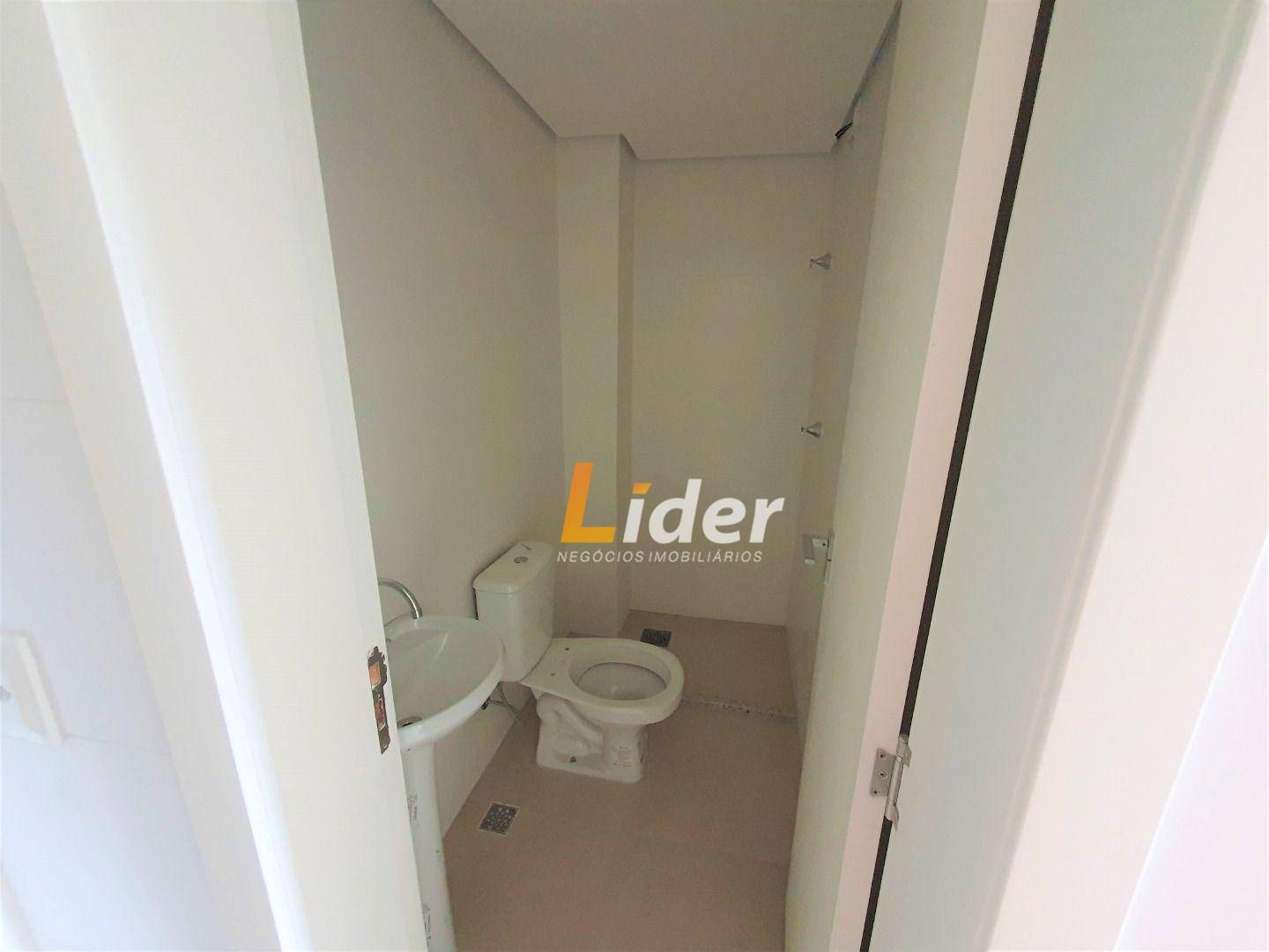 Apartamento à venda com 4 quartos, 170m² - Foto 25