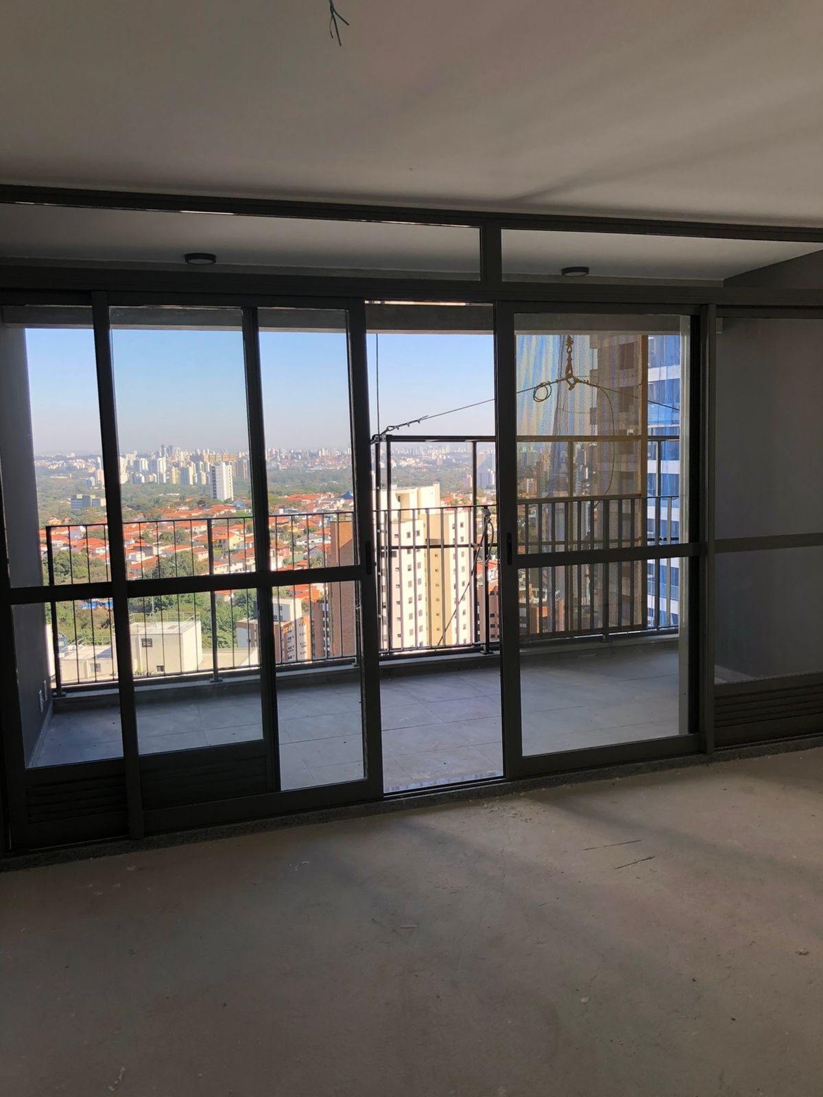 Apartamento à venda com 3 quartos, 85m² - Foto 4