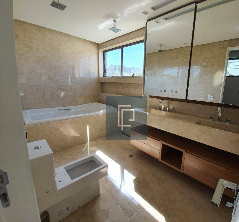 Casa à venda com 6 quartos, 1020m² - Foto 8