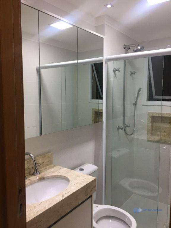 Apartamento à venda com 2 quartos, 69m² - Foto 19