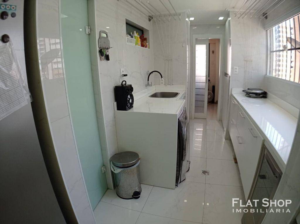 Apartamento à venda com 3 quartos, 151m² - Foto 33