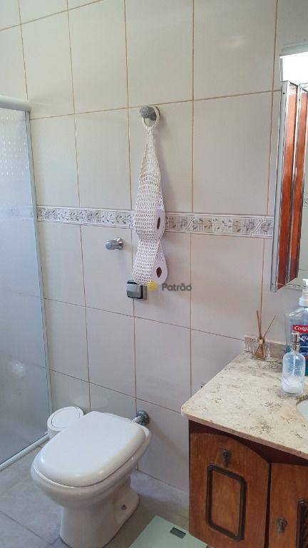 Sobrado à venda com 3 quartos, 185m² - Foto 31