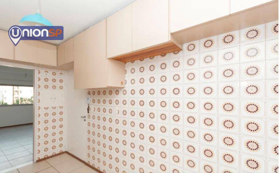 Apartamento à venda com 3 quartos, 94m² - Foto 9