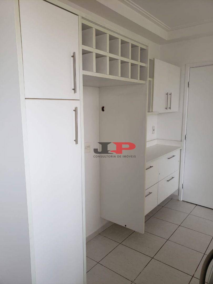 Apartamento à venda com 3 quartos, 140m² - Foto 31