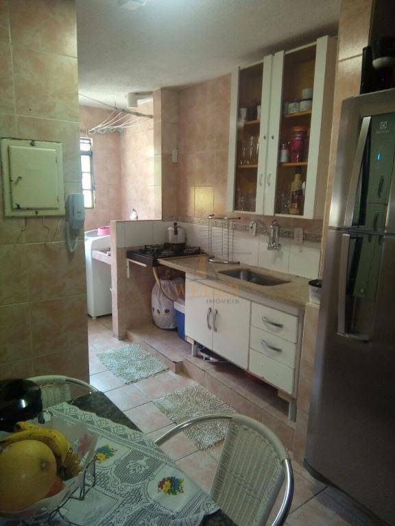 Apartamento à venda com 2 quartos, 63m² - Foto 8