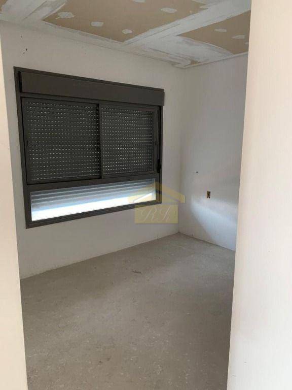 Apartamento à venda com 3 quartos, 154m² - Foto 9