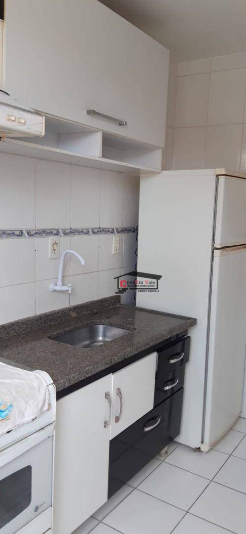 Apartamento à venda com 2 quartos, 45m² - Foto 9