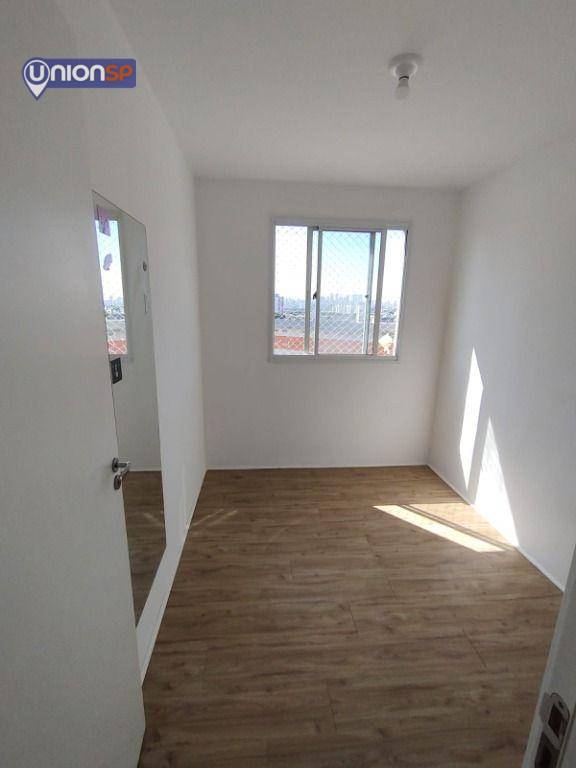 Apartamento à venda com 2 quartos, 40m² - Foto 6