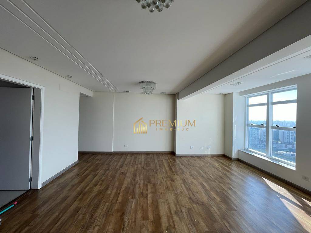 Cobertura à venda com 4 quartos, 260m² - Foto 2