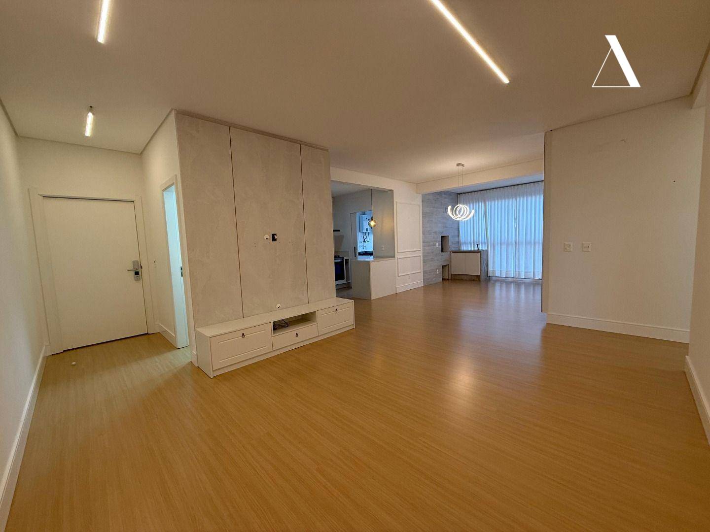 Apartamento, 3 quartos, 127 m² - Foto 2