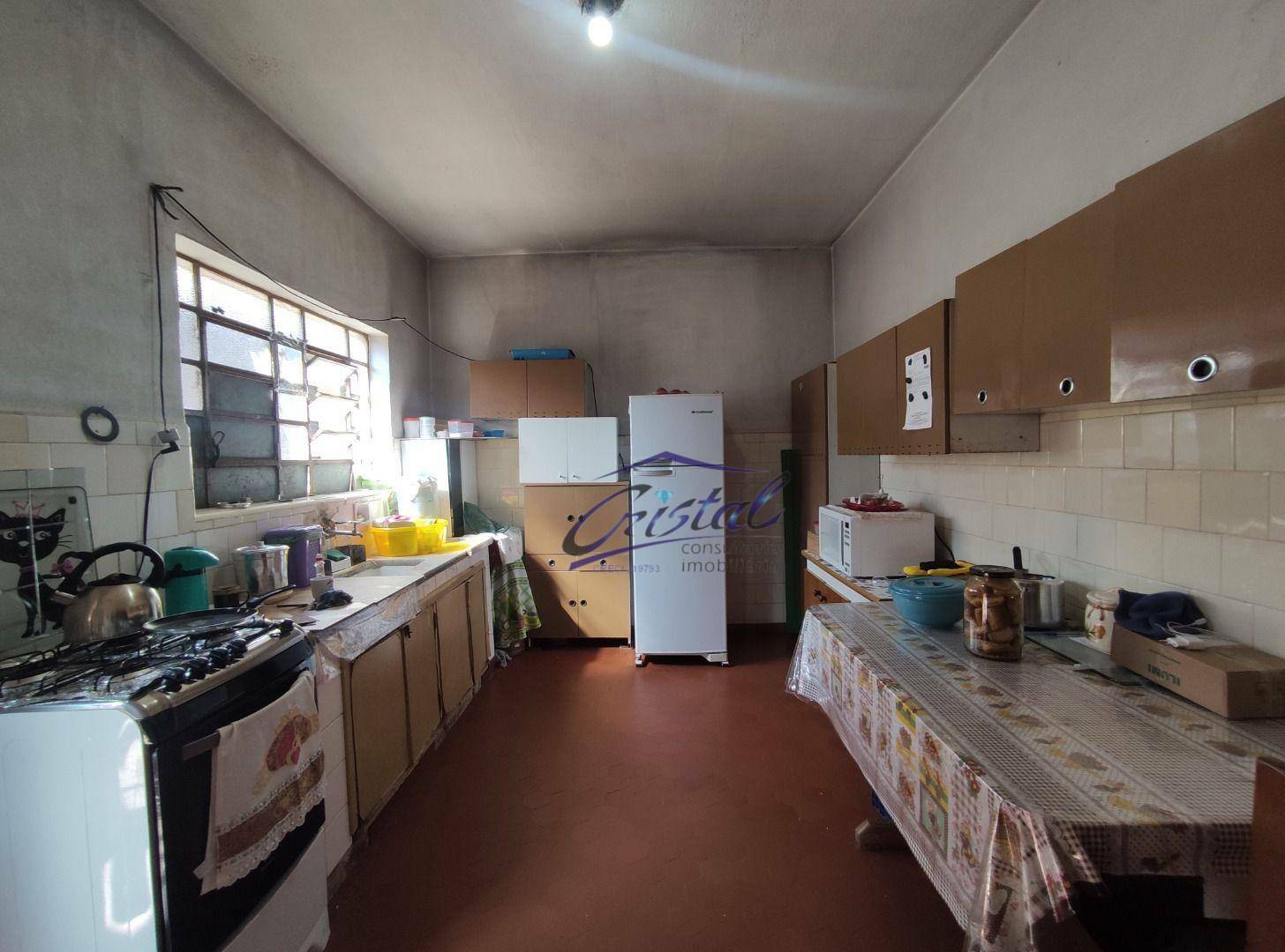 Casa à venda com 2 quartos, 220m² - Foto 18