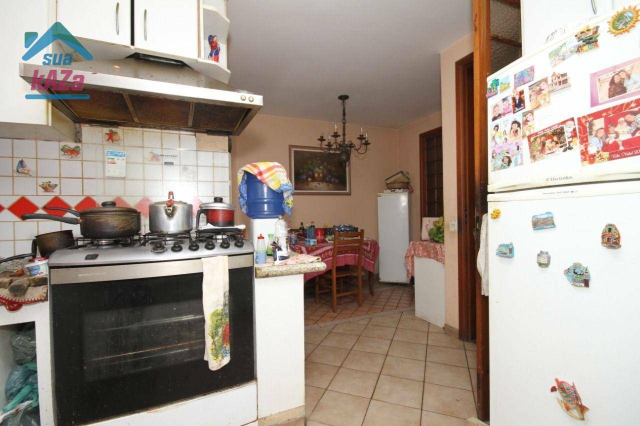 Casa à venda com 4 quartos, 120m² - Foto 5