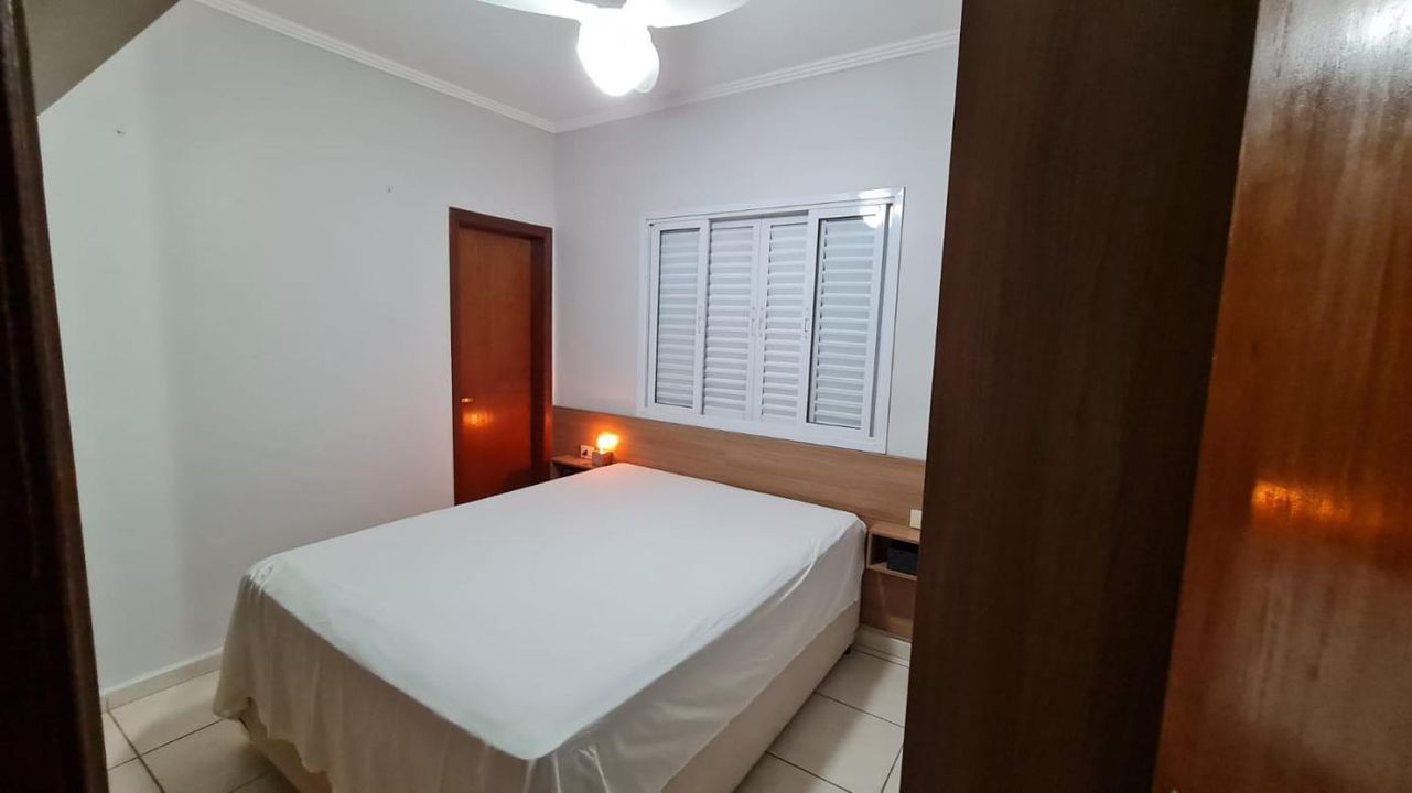 Apartamento à venda com 2 quartos, 64m² - Foto 17