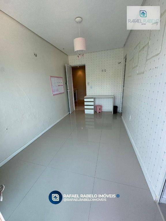 Casa à venda com 4 quartos, 330m² - Foto 13