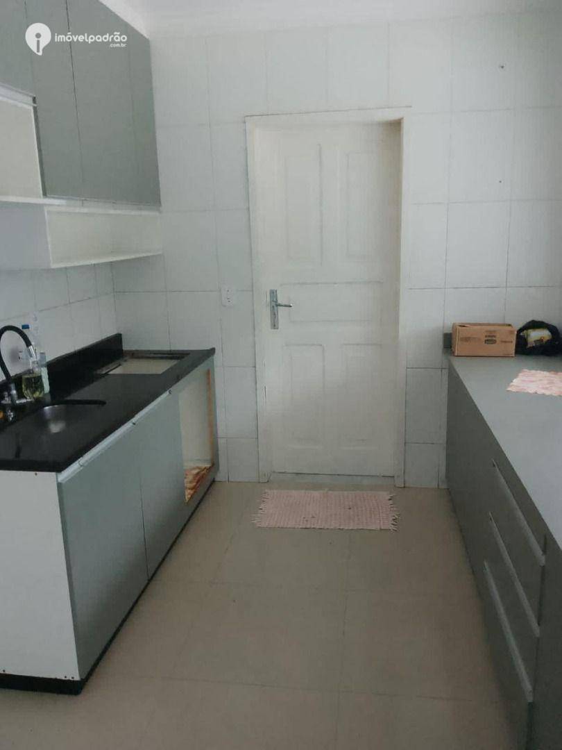 Casa de Condomínio à venda com 4 quartos, 300M2 - Foto 2