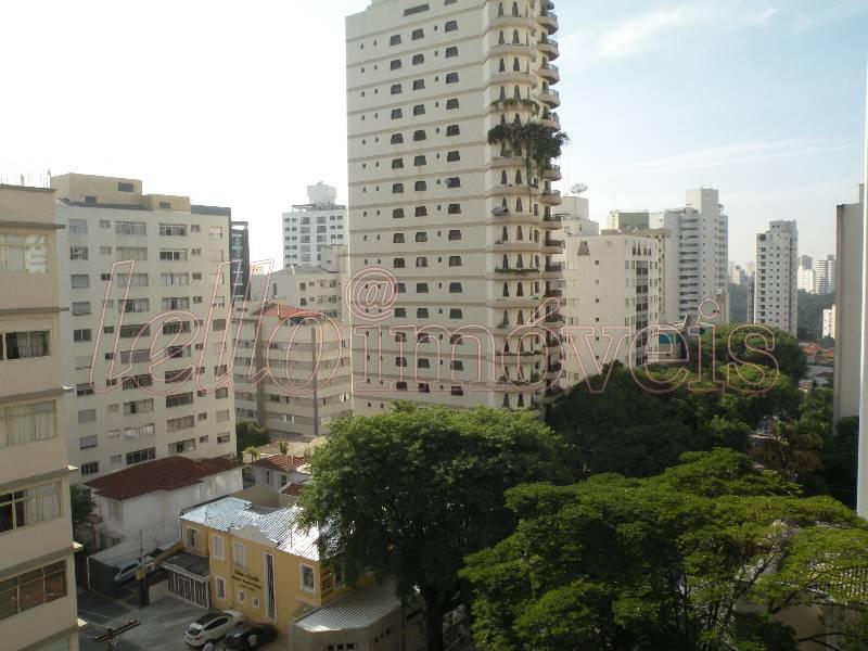 Apartamento para alugar com 3 quartos, 154m² - Foto 7