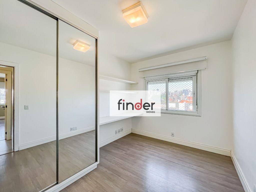 Apartamento à venda com 3 quartos, 137m² - Foto 12