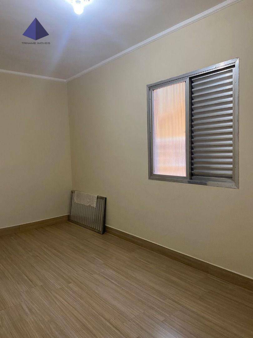 Apartamento à venda com 3 quartos, 118m² - Foto 3