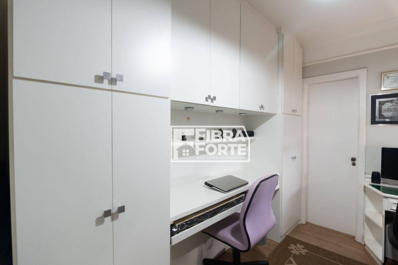 Apartamento à venda com 3 quartos, 132m² - Foto 19