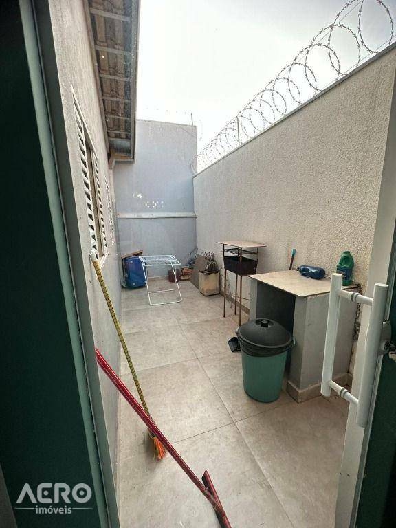 Casa à venda com 3 quartos, 115m² - Foto 19