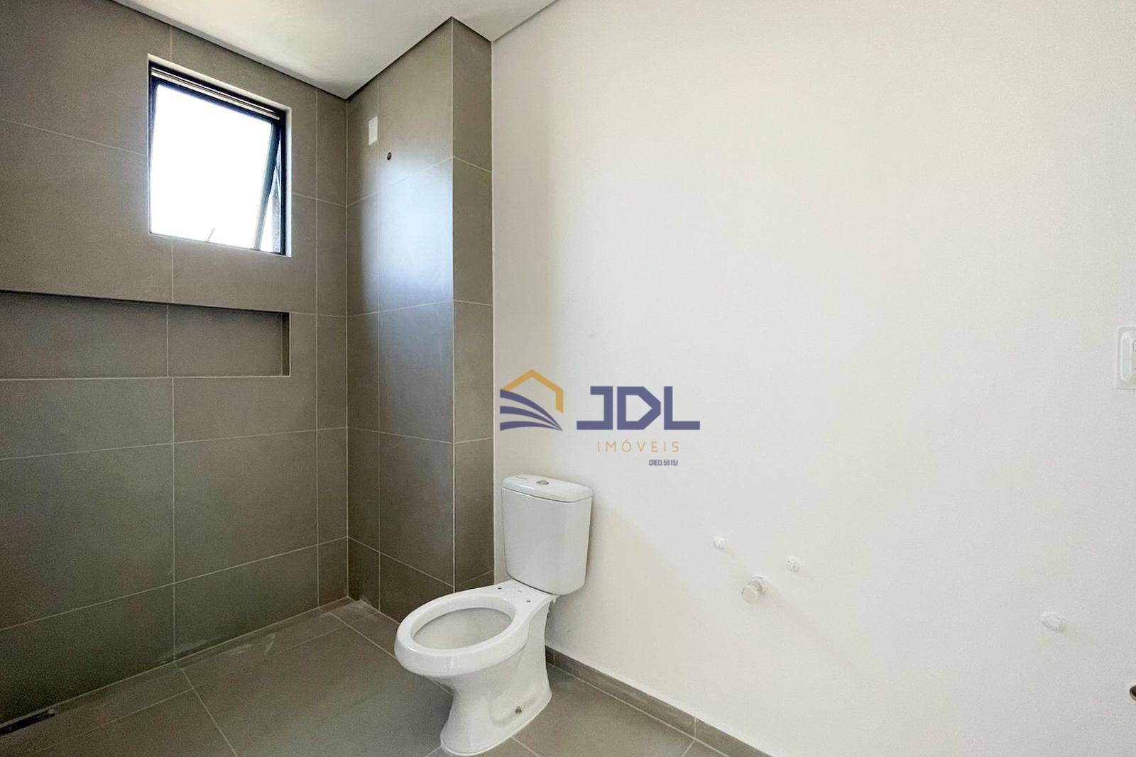 Apartamento à venda com 3 quartos, 123m² - Foto 13