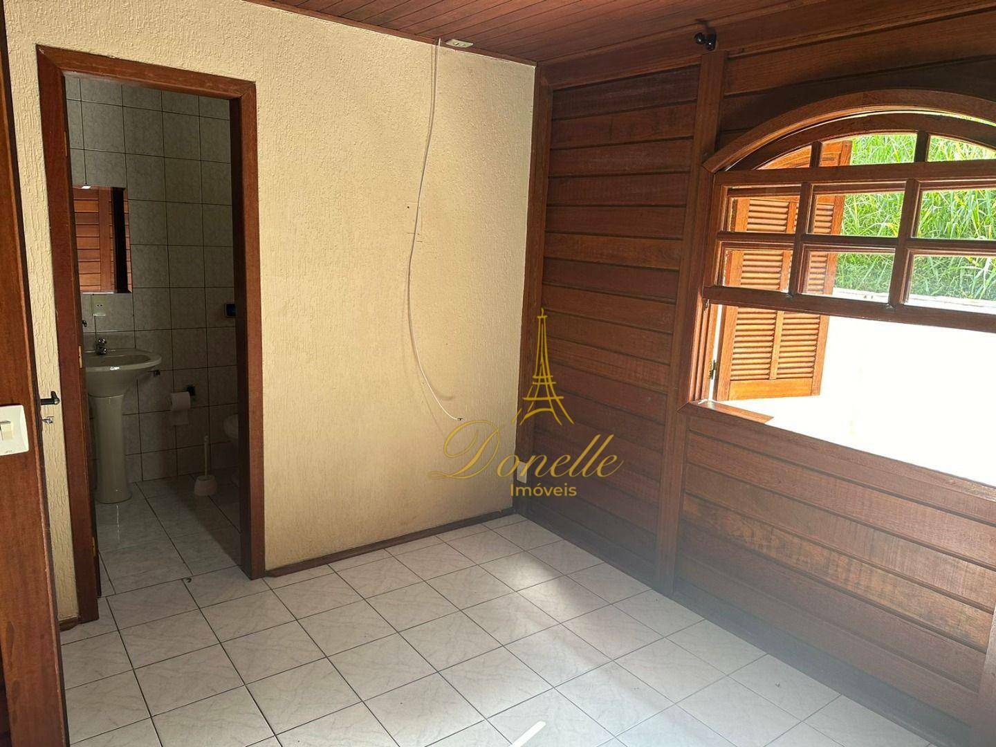 Casa de Condomínio à venda com 3 quartos, 170m² - Foto 4