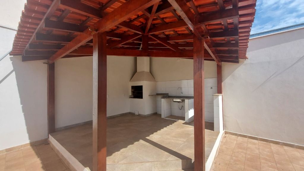 Casa à venda com 3 quartos, 200m² - Foto 23