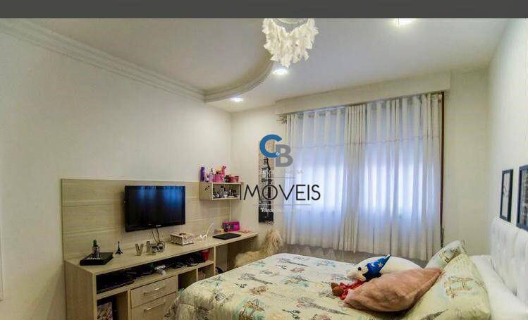 Apartamento à venda com 3 quartos, 180m² - Foto 10